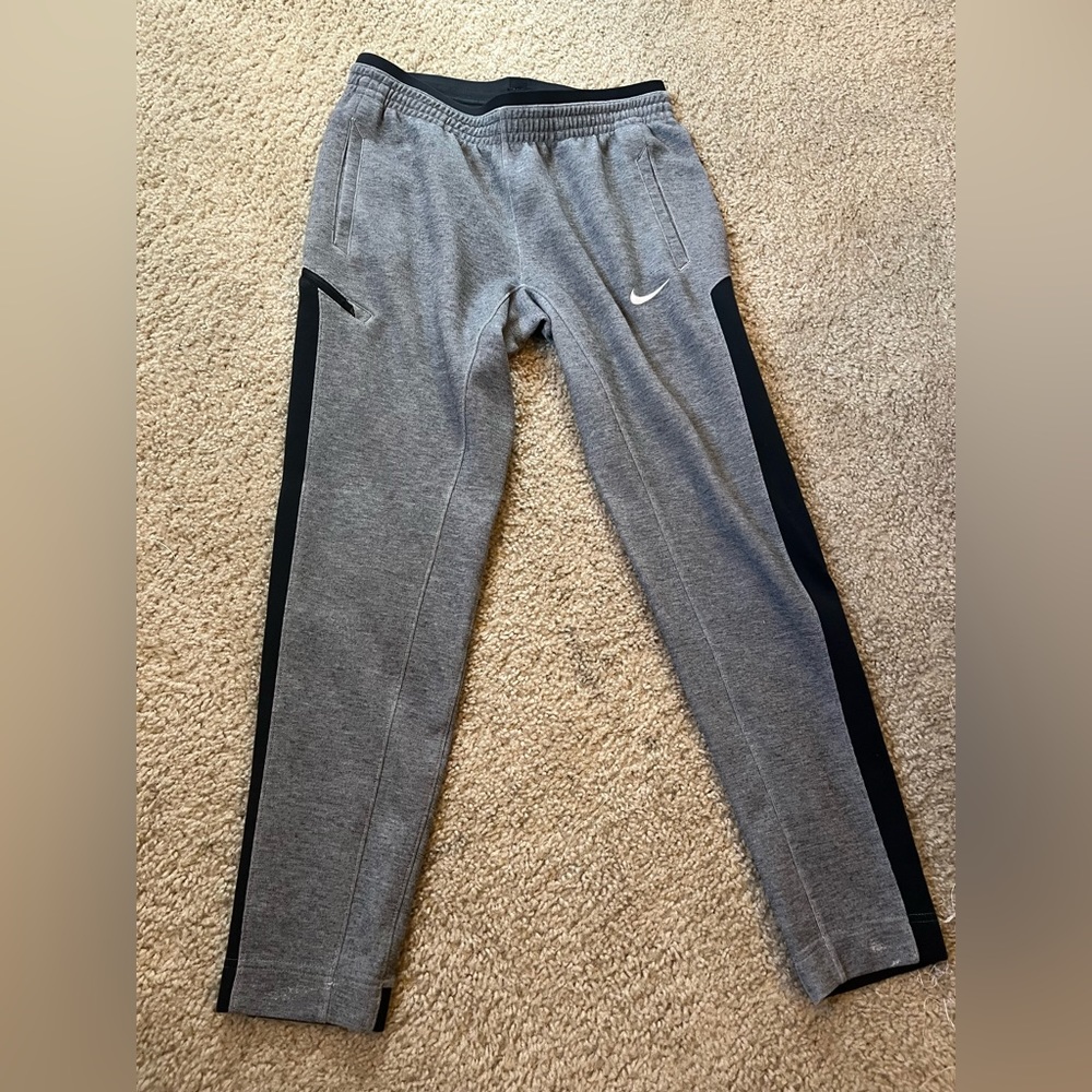 Nike joggers